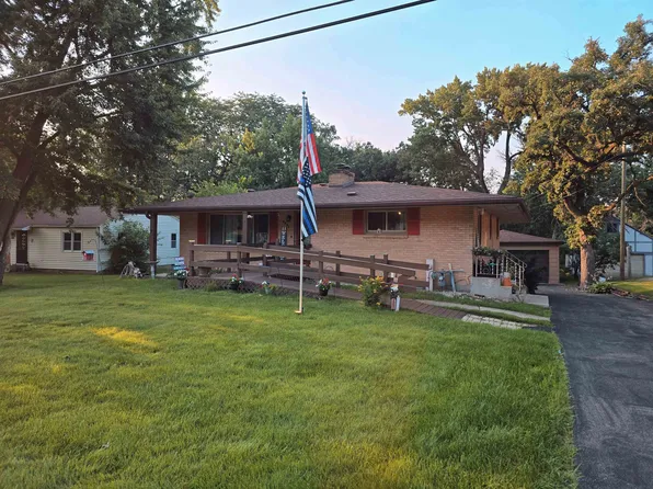 9231 Baldwin Dr, Rockford, IL 61115