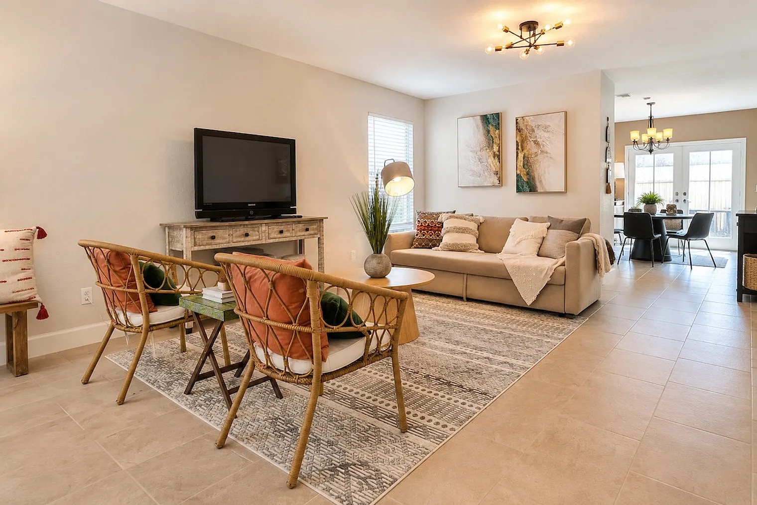3 bed, 2.0 bath, $3,775 — Photo 1