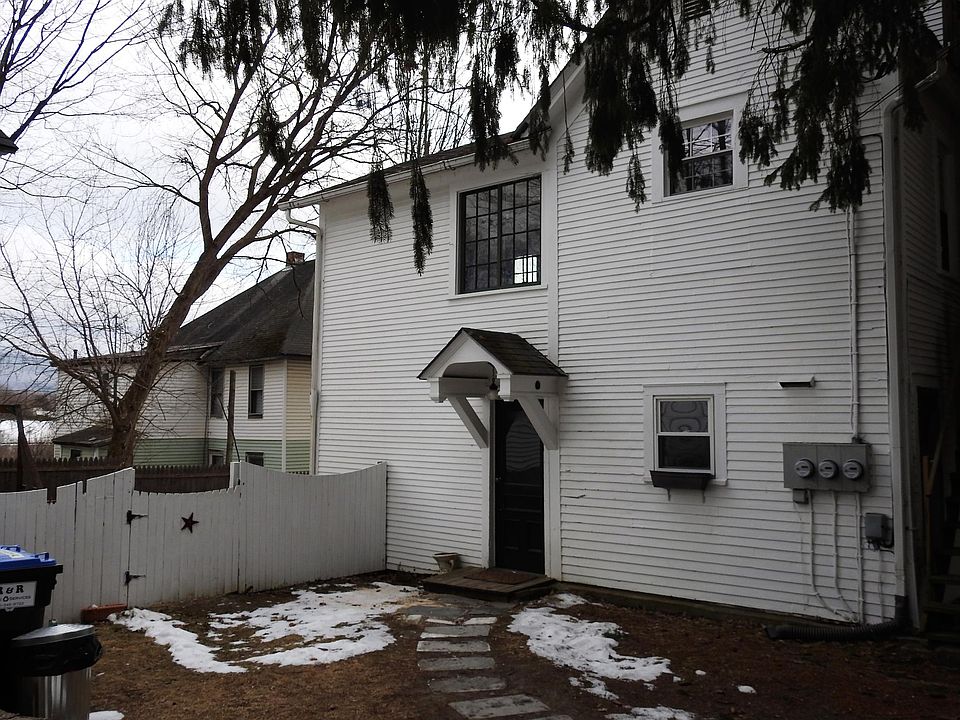 2nd image of 110 Fairview Ave APT 2