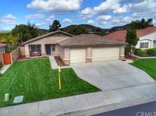 29047 Escalante Rd, Canyon Lake, CA 92587