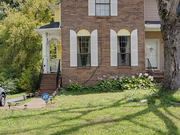 2nd image of 4823 Catskill Dr