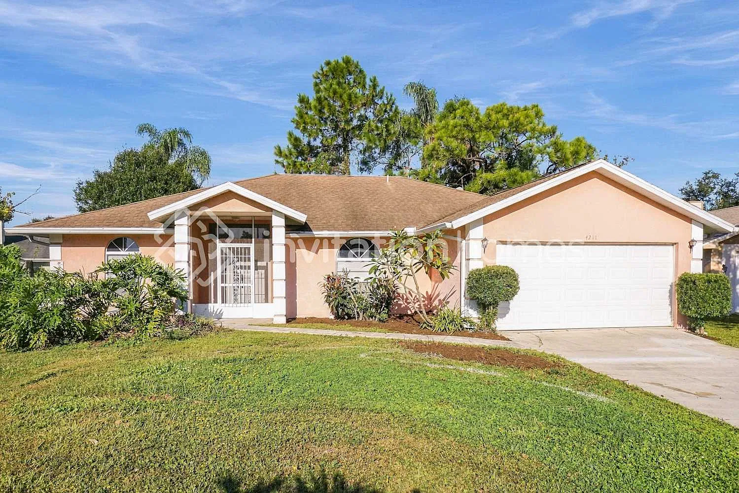 4211 Arrow Dr Sarasota, FL 34232 — Photo 1