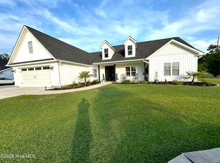 429 Island Creek Rd, Rocky Point, NC 28457