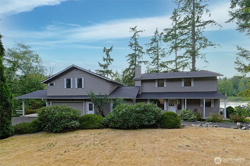 5th image of 15449 Virginia Point Road NE