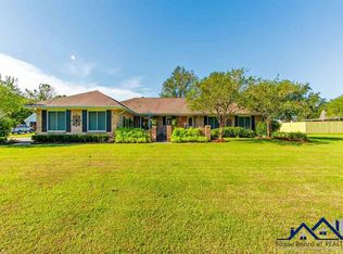 132 Ouiski Bayou Dr, Houma, LA 70360