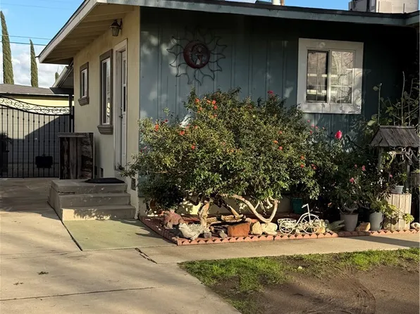 451 N Oakdale Ave, Rialto, CA 92376