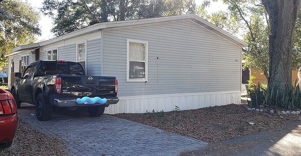 1st image of 2014 Live Oak Ln