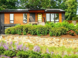 6503 Brookes Hill Ct, Bethesda, MD 20816