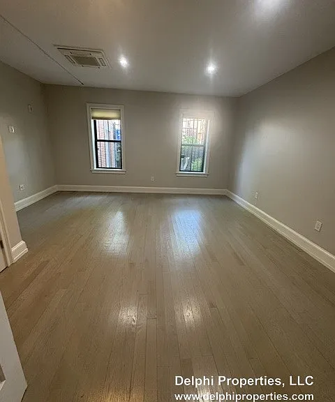 554 Massachusetts Ave #1G — Photo 5