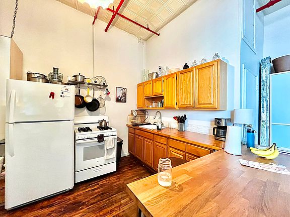 4th image of 248 McKibben St APT 4F