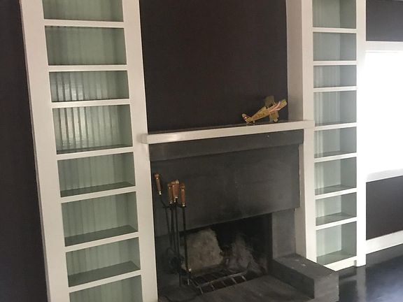 Living room with fireplace