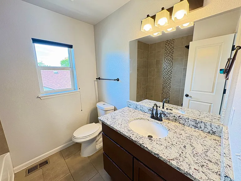 3489 Ash St — Photo 22