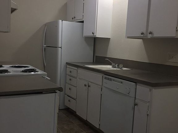 2nd image of 10225 SE 239th St APT 06
