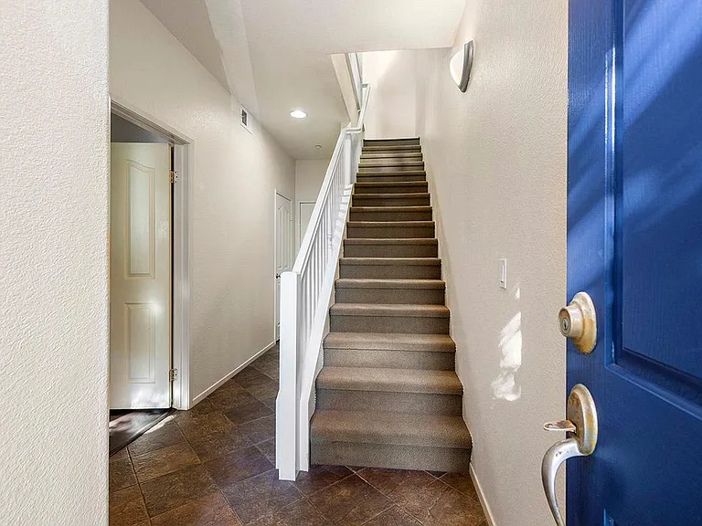 1186 Elfin Forest Rd W — Photo 6
