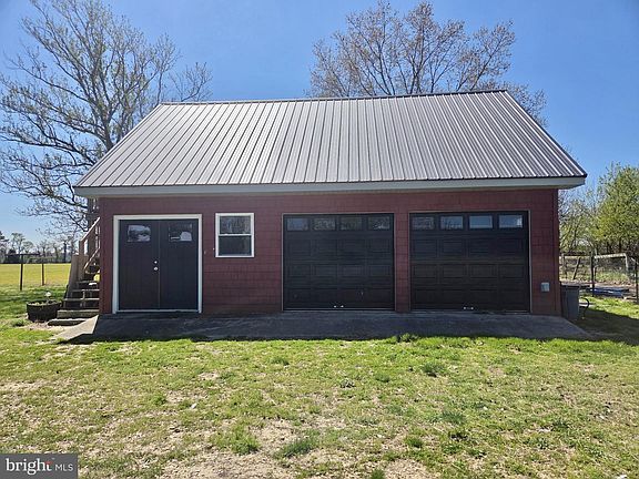 2nd image of 5125 Rhodesdale Rd