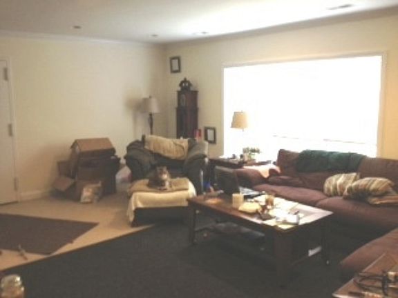 5th image of 146 Newton St #1