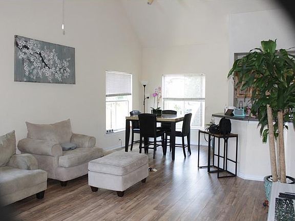 3rd image of 5963 Westgate Dr APT 1422