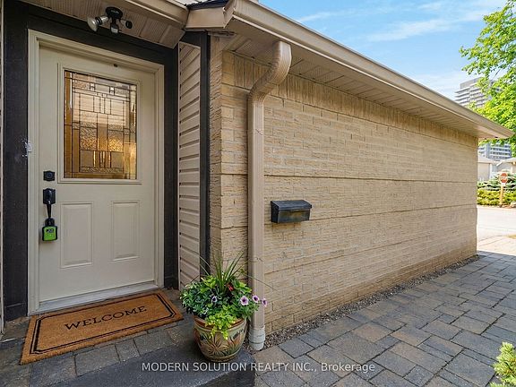5th image of 2275 Credit Valley Rd #58