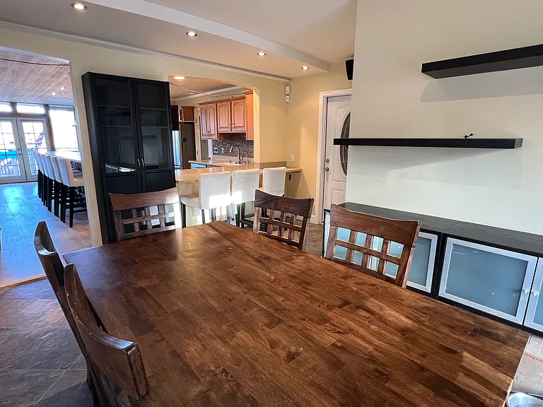 742 Tulip Ln — Photo 18