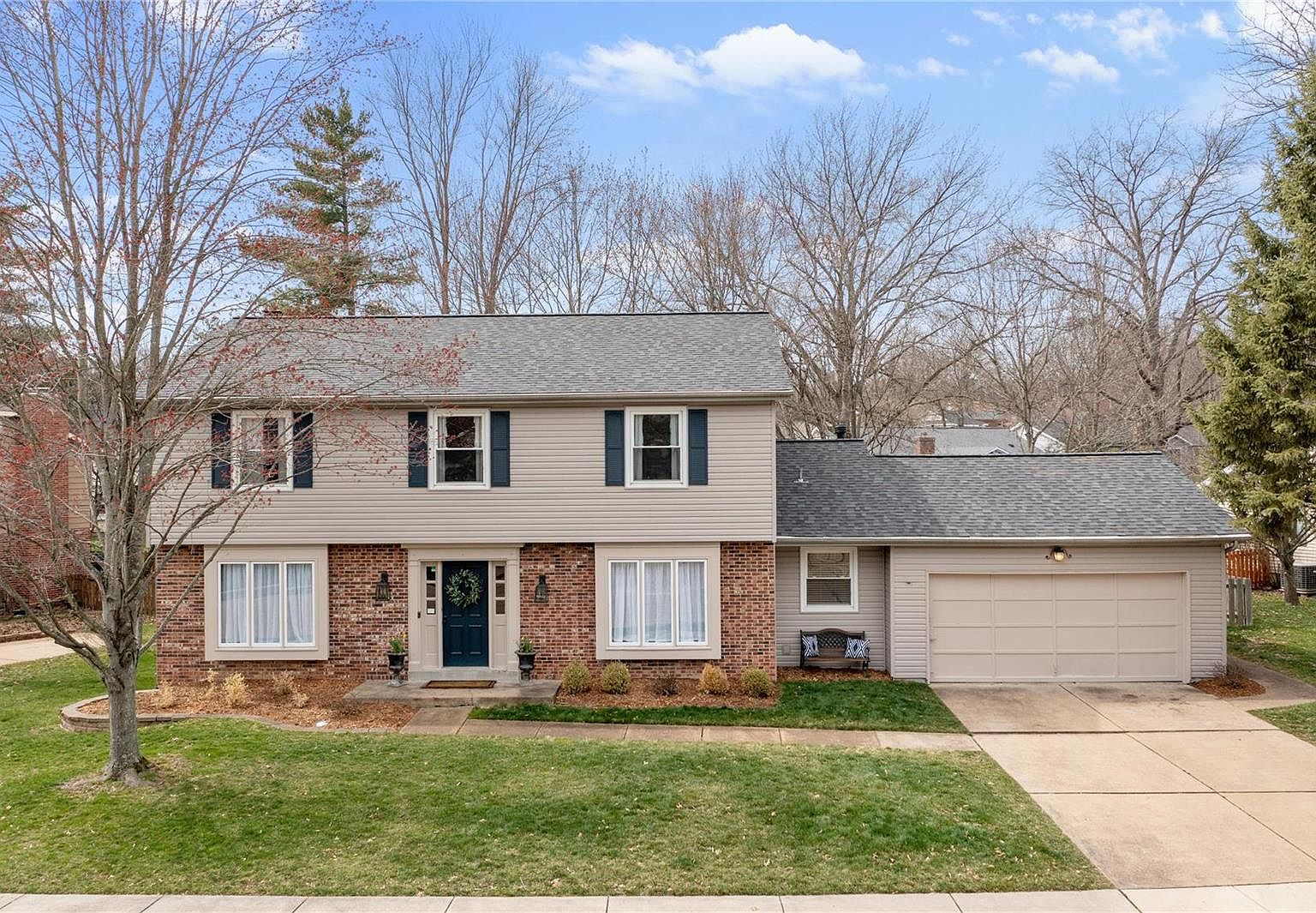 2045 Schoettler Valley Dr, Chesterfield, MO 63017 Zillow