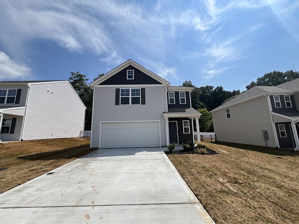 1st image of 7728 Mockingbird Dr #3