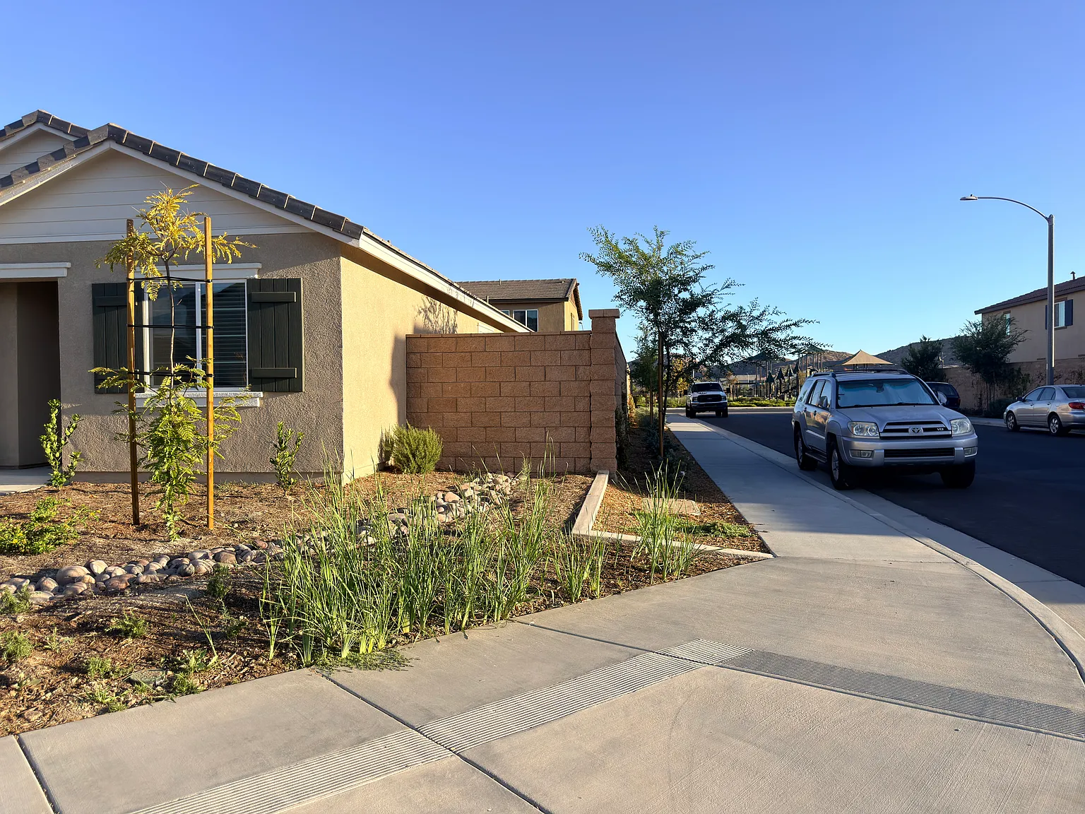 3 bed, 1342 sqft, $3,200 — Photo 3