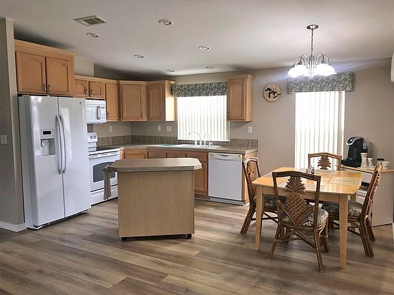 2nd image of 6010 Tierra Entrada #6010