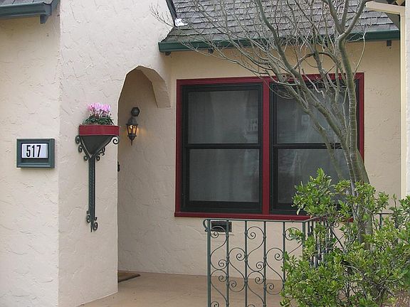 Entry and front porch.