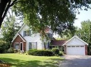 12249 Old Big Bend Rd, Saint Louis, MO 63122