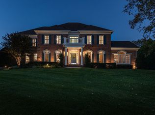 2799 Marshall Lake Dr, Oakton, VA 22124