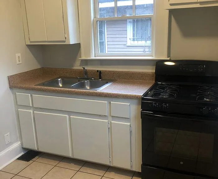 725 Catherine St SW #1 — Photo 10