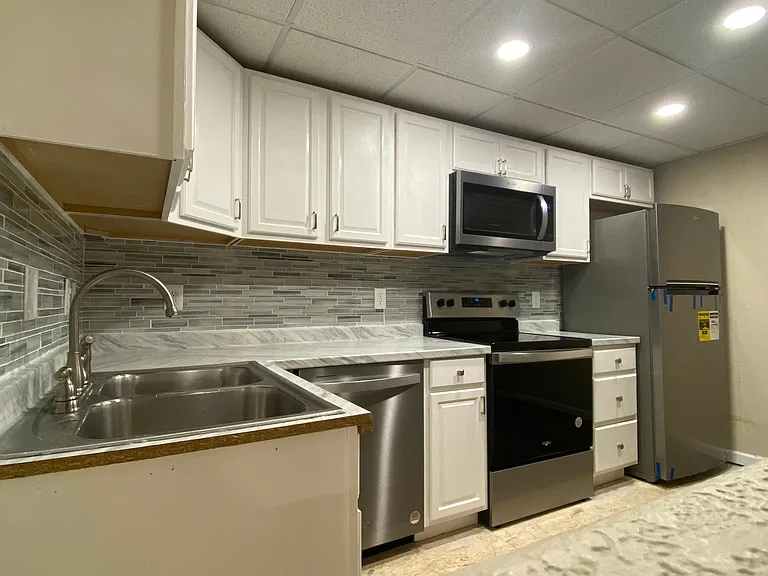 6571 Shannon Trl — Photo 7