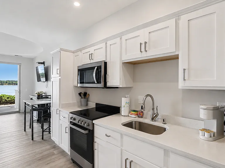 680 E Hiawatha Dr #404 — Photo 8