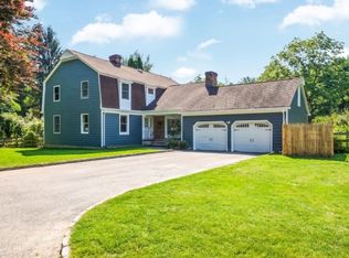2 Chester Woods Dr, Chester Twp., NJ 07930