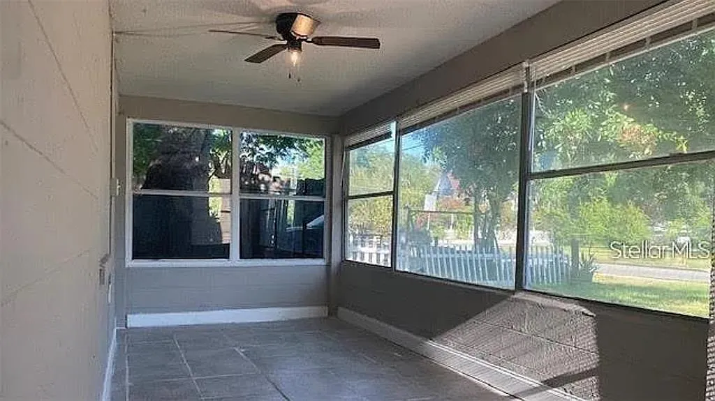 3 bed, 2.0 bath, 1350 sqft, $1,790 — Photo 2