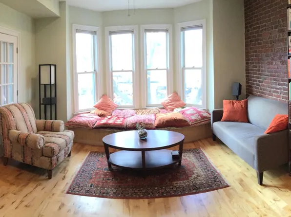 1249 Cambridge St #2, Cambridge, MA 02139