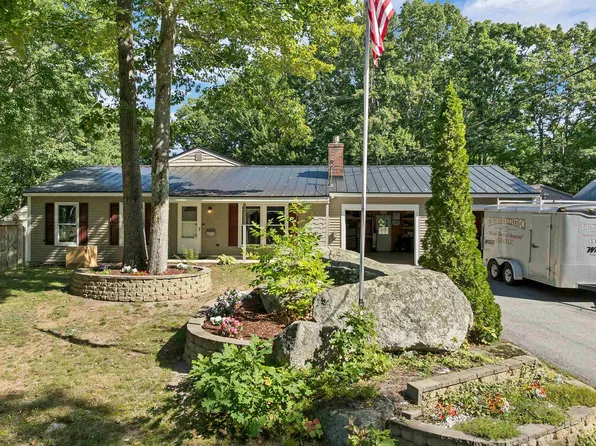 93 Woodvale Drive, Laconia, NH 03246