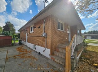 109 Purdy Cres, Hamilton, ON L9A 3B5