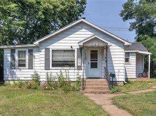 706 Eddy St, Eau Claire, WI 54703