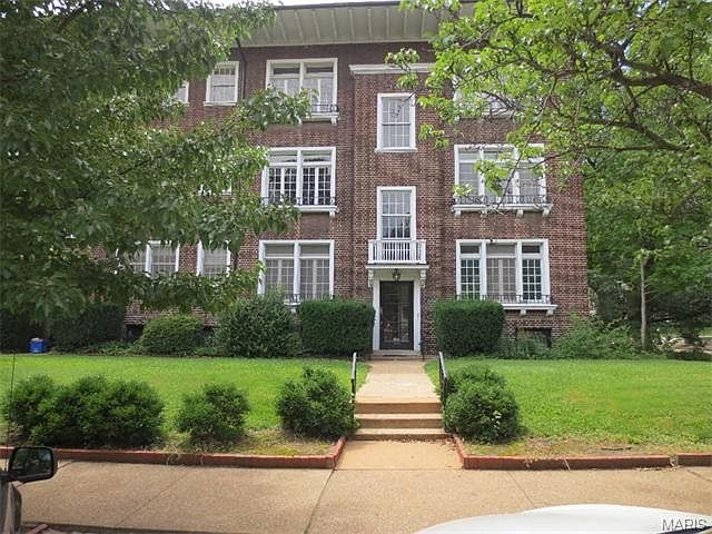 1st image of 4396 Maryland Ave APT 2W