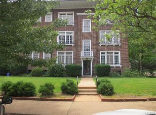 4396 Maryland Ave APT 2W, Saint Louis, MO 63108