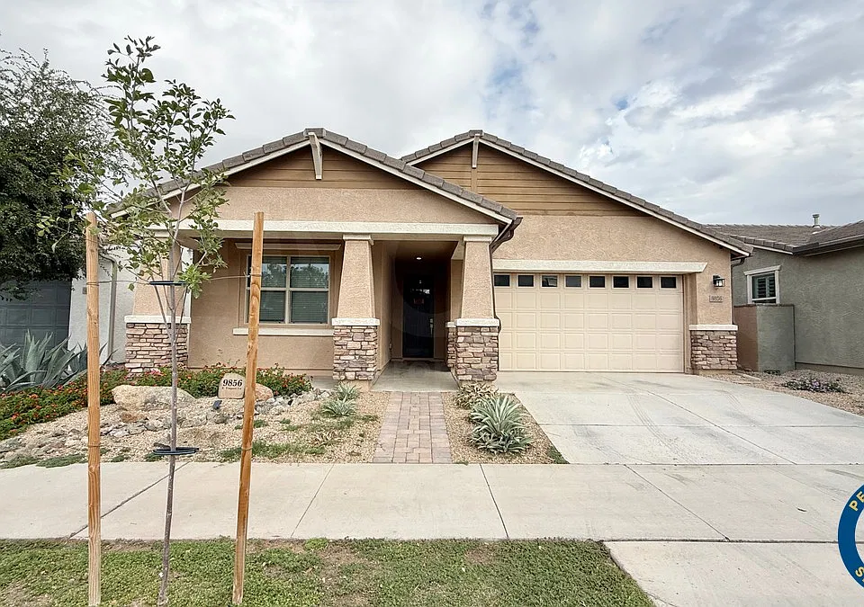 9856 E Timpani Ln