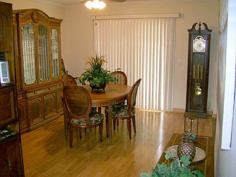 4th image of 132 Vernon Dr