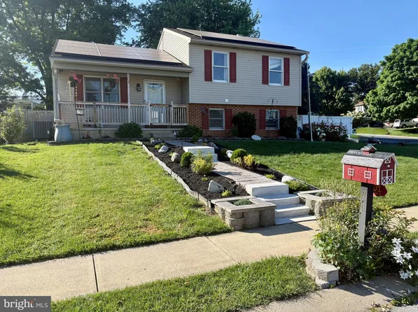101 Foxchase Dr, Elizabethtown, PA 17022
