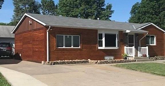 2nd image of 8001 Hickory Ln