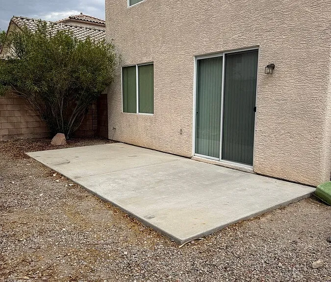8475 Regal Hills Ct — Photo 39