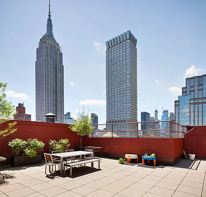 Sold by Compass | media 9