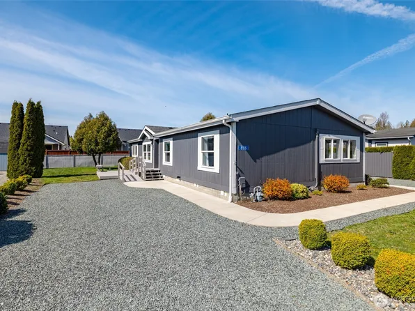 896 Carriage Court #49, Sedro Woolley, WA 98284