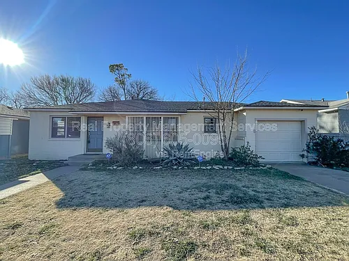 3105 44th St Photo 1