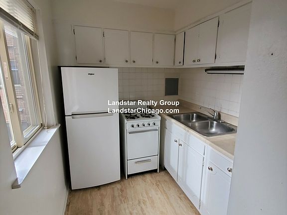 4th image of 6128 N Kenmore Ave APT 503